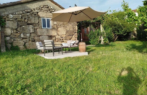 Tui Casa | Casa Bandulu, charming and sustainable rural property next to the Miño River.