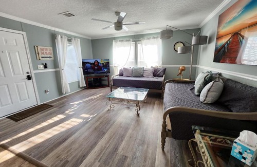 Laguna Beach Casa | Casa Beach Home, Big Porch, Family Getaway!