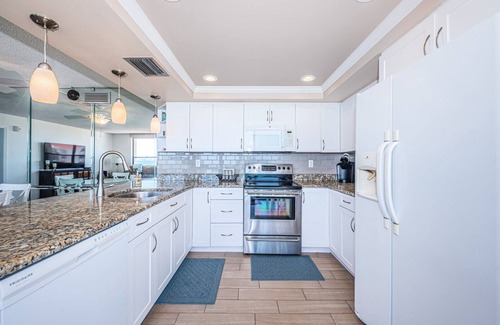 Casa del Mar Condominio | Casa 'Beach More, Worry Less'