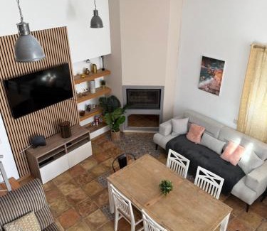 Estombar Casa | Casa Bela