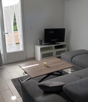 Pierrefeu-du-Var Apartamento | CASA BELLA