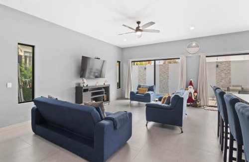 Fluvial Vallarta Casa | Casa Bella Pool Vacation Home