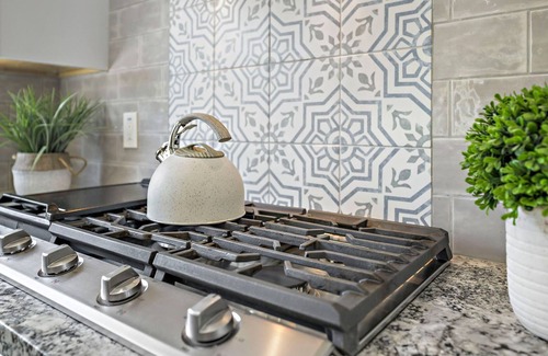 Covey Casa | CASA BELLA" Upscale Kierland Area W/Pool-3Bd2Bath
