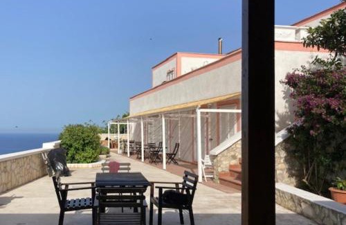 Ponza Cama Y Desayuno | Casa Belvedere del Core