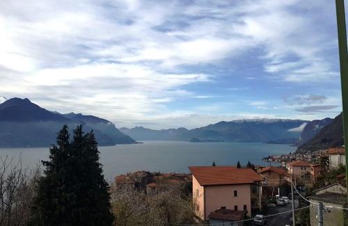 Santa Maria - Rezzonico Apartamento | casa Belvedere