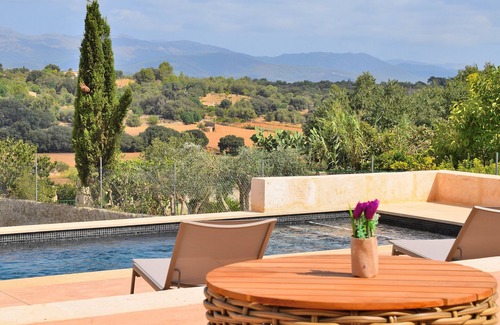 Mallorca Chalet De Esquí | Casa Bernadi 259 fantástica casa con piscina privada, impresionantes vistas, barbacoa y WiFI
