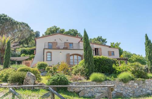 Campiglia Marittima Villa | Casa Bernardino by VacaVilla