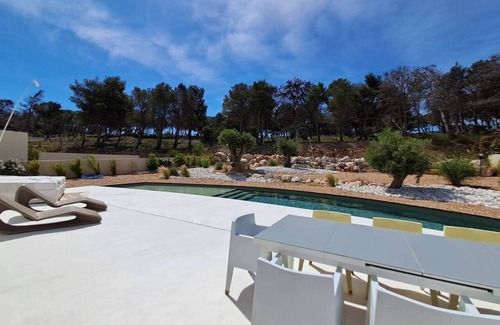 Leucate Casa | Casa Bianca - Architect-designed villa with swimming pool