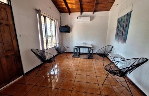 Valle Pura Vida Apartamento | Casa Blanca - Manuel Antonio Park