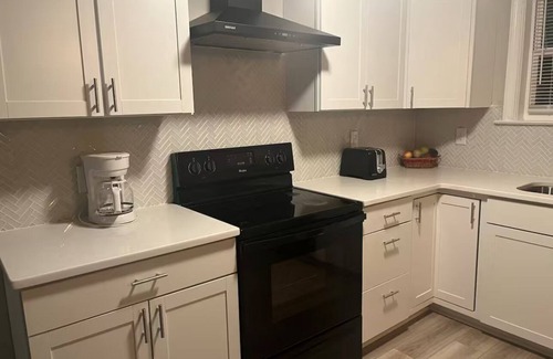 Goldsboro Casa | Casa Blanca