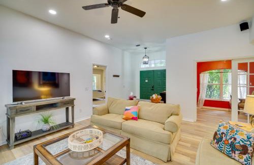 Sebastian Highlands Casa | Casa Blanco Escape with Fire Pit in Sebastian!