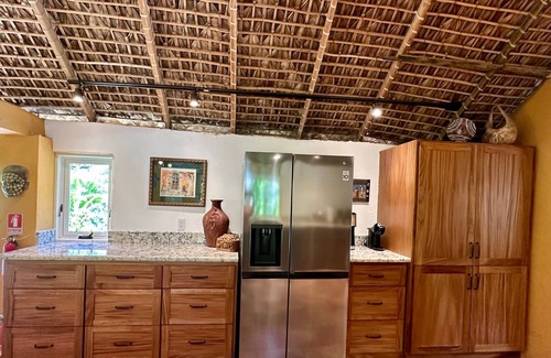 Los Barriles Casa | Casa Blandina In town, Restaurants, pickle, beach, private pool, Hot tub