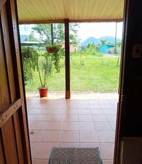 Peñas Blancas Casa | Casa Bliss Arenal: Casa Rústica en La Fortuna