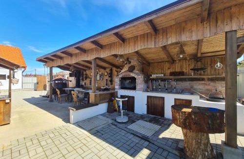 Tirnaveni Casa | Casa Bobo 10