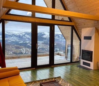 Horea Chalet De Esquí | Casa Boema- La noi la munte