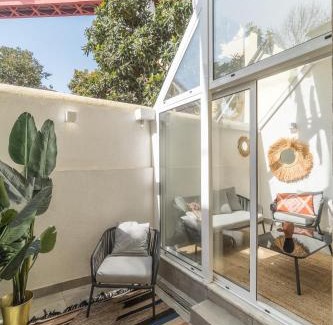 Alcantara Apartamento | Casa Boma Lisboa - Sophisticated Apartment with Private Terrace - Alcantara VI