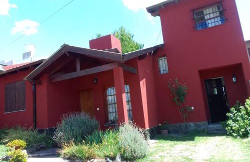Tandil Cama Y Desayuno | Casa Bordó, B & B