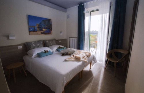 Noicattaro Cama Y Desayuno | Casa Borgo Regina B&B Bari