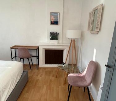 Bissone Apartamento | Casa Borromini - Parking - Vista Lago di Lugano