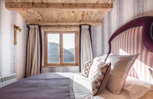Baqueira Chalet De Esquí | Casa Bosque by Totiaran
