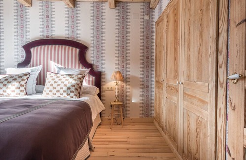 Baqueira Chalet De Esquí | Casa Bosque by Totiaran