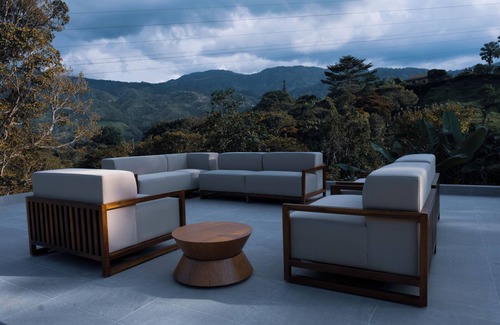 Barbosa Casa | Casa Bosque Luxescape in Nature