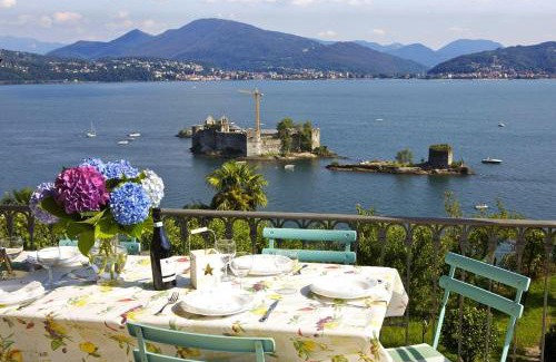 Cannobio Apartamento | Casa Bougainville