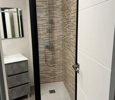 Pozuelo de Alarcón Casa | Casa Boutique en Pozuelo con 7 habitaciones y 4 baños compartidos