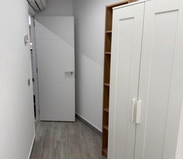 Pozuelo de Alarcón Casa | Casa Boutique en Pozuelo con 7 habitaciones y 4 baños compartidos