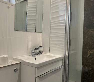 San Anton Casa | Casa Brava