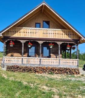 Nanesti Casa | Casa bunicilor din Oncești