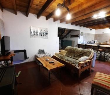 San Martín de los Andes Casa | Casa Cabaña de Alquiler Turístico para Vacacionar con Familia o Amigos en San Martin de los Andes Capacidad 6 Personas