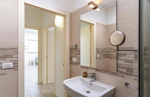 Crusinallo Apartamento | Casa Cabiria