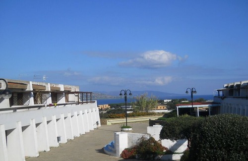 Stintino Apartamento | Casa Cala Lupo - Apartamento de tres habitaciones a 350 metros de la playa de Cala Lupo