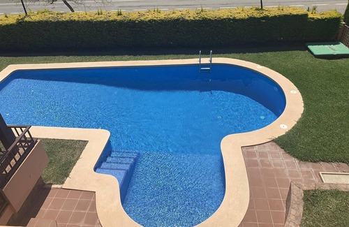 Calabardina Villa | Casa calabardina Casa de playa de lujo con piscina privada, terraza y Wi-Fi