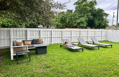 Lake Ida Shores Casa | Casa Calma 2 min to Famous Atlantic Ave, Pool coming Oct 2025
