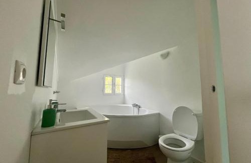 Caloura Apartamento | Casa Caloura Seaside Deluxe Accommodation & Spa