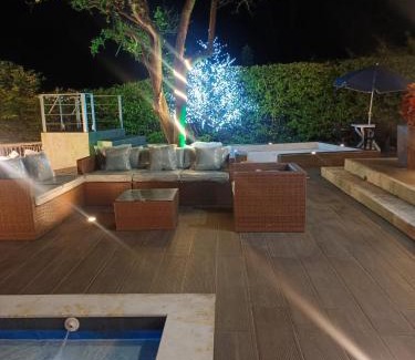 Tena Casa | Casa campestre con piscina climatizada a 1 hora de Bogota