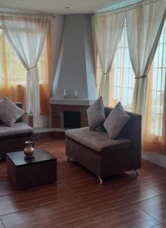 San Juan de Ilumán Apartamento | Casa campestre en las faldas del Taita Imbabura