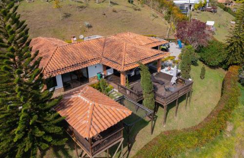 El Penol Casa | CASA CAMPESTRE MONTECARLO Guatapé- desayuno a pareja