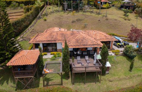 El Penol Casa | CASA CAMPESTRE MONTECARLO Guatapé- desayuno a pareja