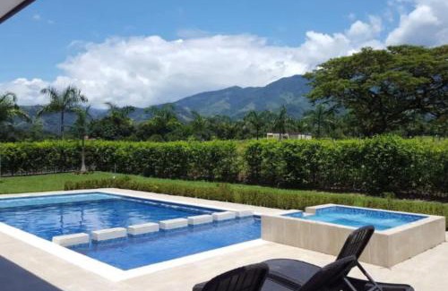 Restrepo Casa | Casa Campestre para Familias Cerca a Villavicencio