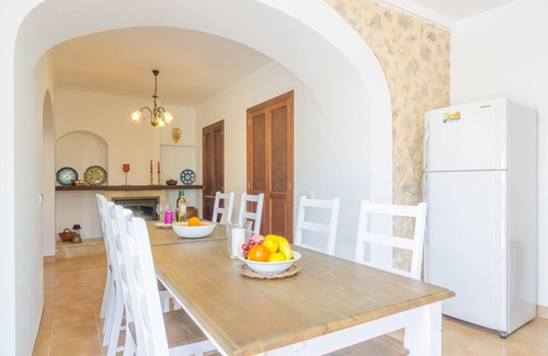 Mancor de la Vall Villa | CASA CANALS - Villa con piscina privada en Mancor De La Vall. WiFi Gratis