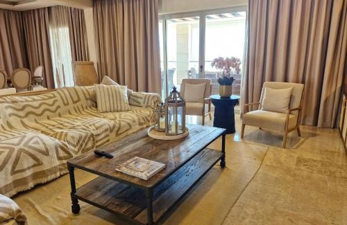 Playa Mujeres Apartamento | Casa Cantaro Ocean View in La Amada Residences