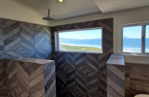 Ensenada Casa | Casa Capitan - BEACHFRONT living
