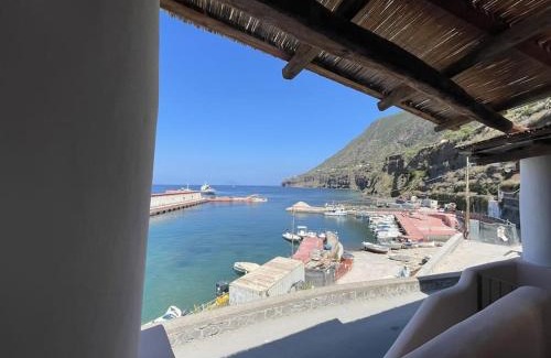 Malfa Apartamento | Casa Cappero - sul porto di Malfa