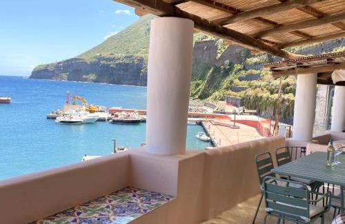 Malfa Apartamento | Casa Cappero - sul porto di Malfa
