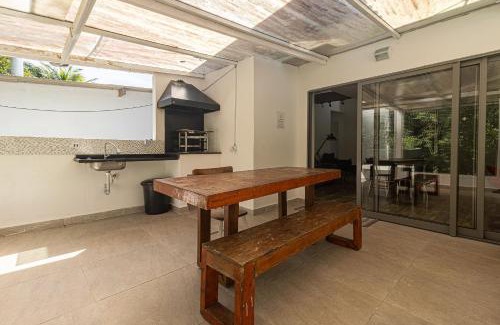 Costa do Sol Casa | Casa Capri: 3 Suítes e Lazer ao Lado da Praia