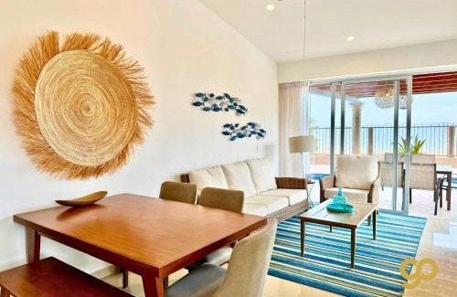 El Centenario Casa | Casa Caracol Beachfront and Private Pool Villa