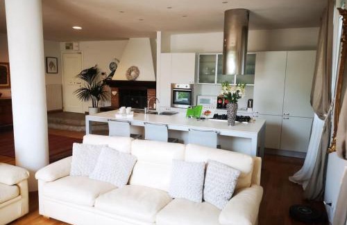 Borgonuovo Apartamento | Casa Carla, immersa nel verde dei colli Bolognesi